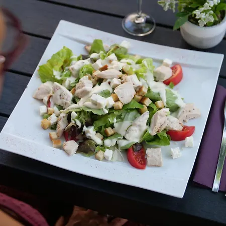 Hotel Hotel Inn Design & Restaurant Sable-Sur-Sarthe 3*