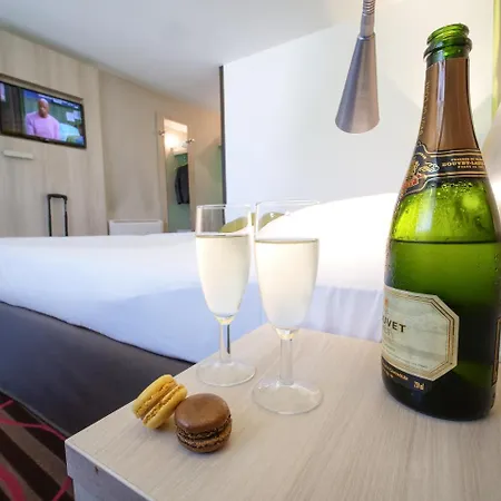 Hotel Hotel Inn Design & Restaurant Sable-Sur-Sarthe 3*